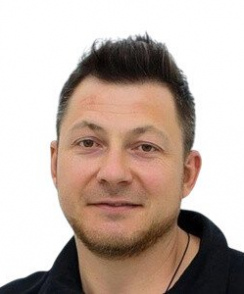 Ерёменко Денис Павлович стоматолог