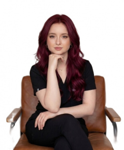 Слесарева Екатерина Алексеевна стоматолог