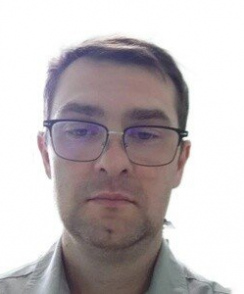 Востряков Максим Анатольевич травматолог